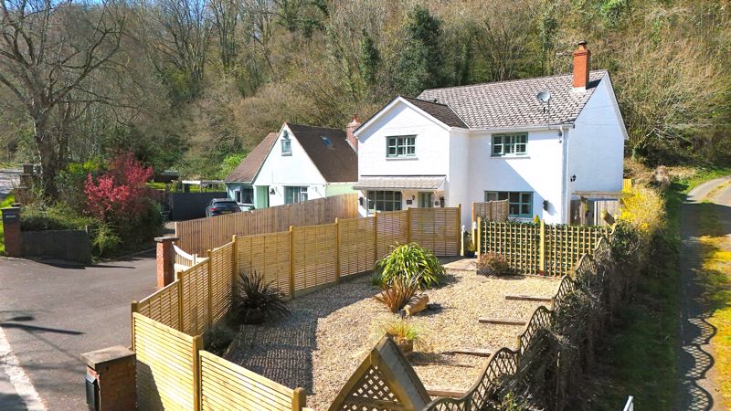 Front Elevation- click for photo gallery